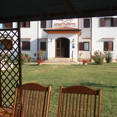 Linet 8- By Interhome * Funtana