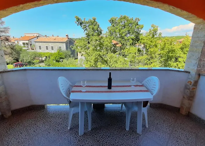 Linet 8- By Interhome Apartman